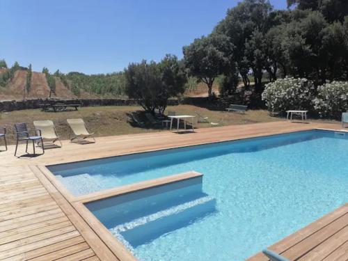 Gîtes Carbuccia en Corse avec piscine chauffée : Appartements proche de Cuttoli-Corticchiato