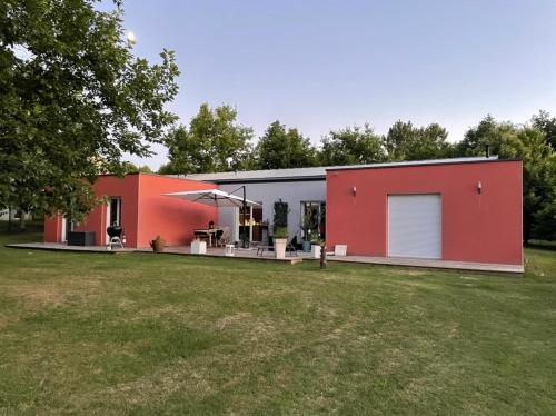 Maison 150 M2 pour 8 personnes proche circuit des 24 H : Villas proche d'Ardenay-sur-Mérize