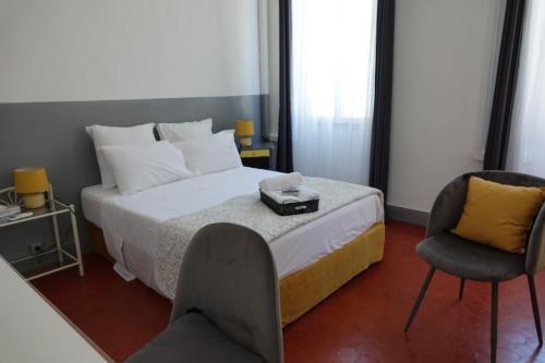 QUARTIER DES CREATEURS la plaine cours julien chambre privée dans appartement : Appartements proche du 6e Arrondissement de Marseille