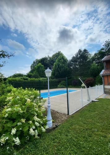 Gite les oiseaux_A Louvemont avec piscine chauffée : Maisons de vacances proche de Louvemont