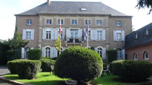 Logis Le Clos du Montvinage Rest. Auberge Val De l'Oise : Hotels proche de Buire