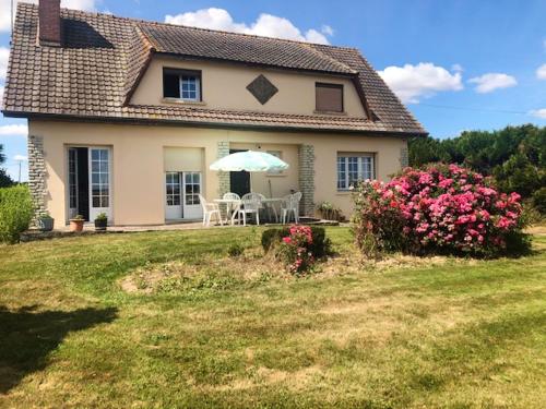 Maison de 3 chambres avec jardin clos et wifi a Bois Normand pres Lyre : Maisons de vacances proche de Neaufles-Auvergny