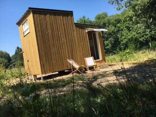 Tiny House du centre UnisVers : Campings proche de Saint-Amand-Jartoudeix