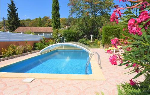 Amazing home in Donzère with Outdoor swimming pool, WiFi and 1 Bedrooms : Maisons de vacances proche de Châteauneuf-du-Rhône