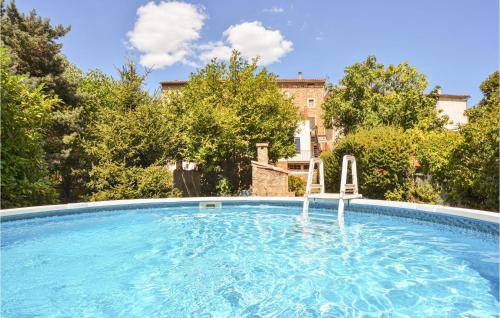 Nice apartment in St Florent s, Auzonnet with 2 Bedrooms, WiFi and Outdoor swimming pool : Appartements proche de Bessèges