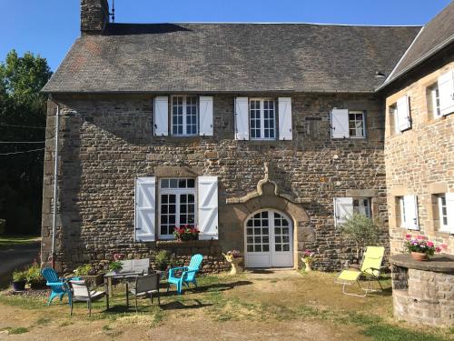 Le Manoir de la Lande : Maisons de vacances proche de Saint-Aubin-de-Terregatte