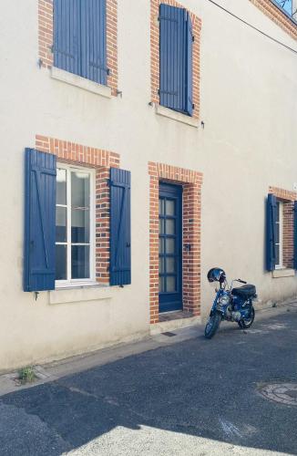 La Maison Bleue : Maisons de vacances proche de Sembleçay