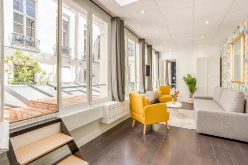 Cosy 5 bedrooms with patio - Louvre Museum : Appartements proche du 2e Arrondissement de Paris