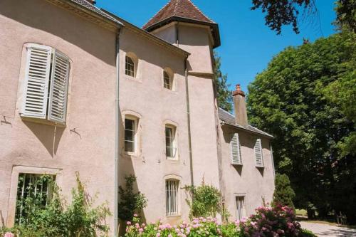 La Villa Romaine : Maisons de vacances proche de Le Petit-Mercey