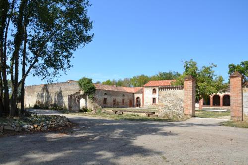 La métairie du château le Vignau : B&B / Chambres d'hotes proche de Monlezun-d'Armagnac