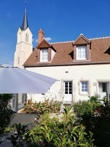 Maison de 2 chambres avec jardin clos et wifi a Saint Gondon : Maisons de vacances proche de Nevoy