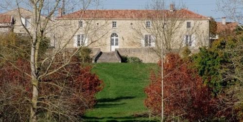 C’est si Bon Vendée - Puy du Fou : B&B / Chambres d'hotes proche de Saint-Germain-de-Prinçay