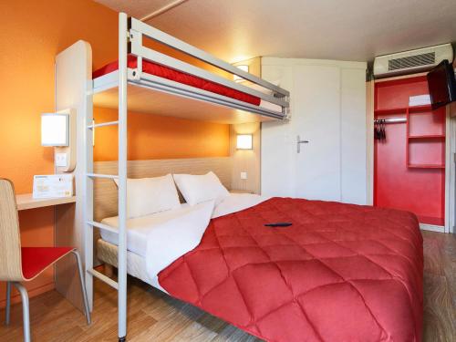Premiere Classe Charleville Mezieres : Hotels - Ardennes