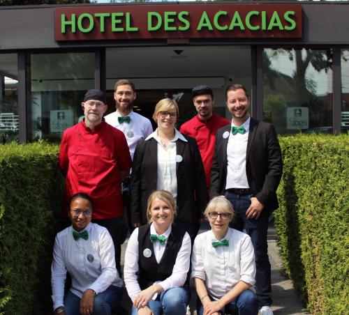Logis Hôtel Restaurant Des Acacias Lille Tourcoing : Hotels proche de Linselles