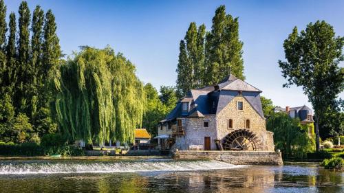 Moulin d'Ignières, Demeure de Marcel Pagnol : Maisons d'hotes proche de Chantenay-Villedieu