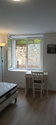 Studio meublé à Bougival : Appartements proche de La Celle-Saint-Cloud