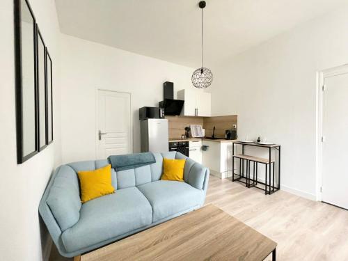 Bleu persan - SENS centre - Netflix : Appartements proche de Pont-sur-Yonne
