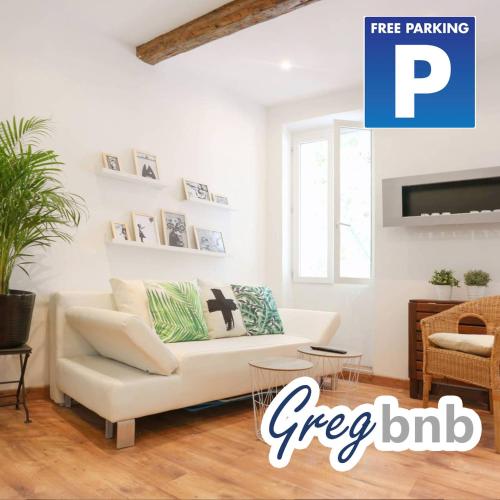 GregBnb-com - T2 Cosy et design - PARKING INCLUS - WiFi - 15min Gare : Appartements proche de La Seyne-sur-Mer
