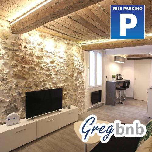 GregBnb-com - T2 Ancien et moderne - PARKING INCLUS - 15min Gare : Appartements proche de La Seyne-sur-Mer