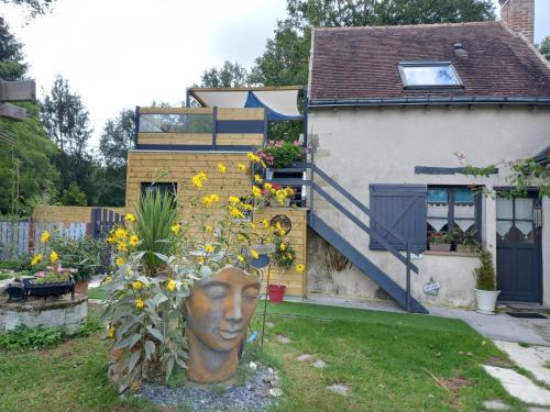 Gîte de la Poterie Fenêtre sur Loire : Maisons de vacances proche de Mosnes