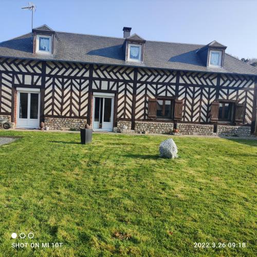 Maison Normande : B&B / Chambres d'hotes proche de Les Authieux-sur-Calonne