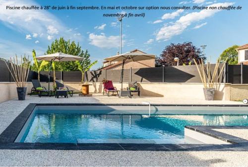 Villa des Oliviers : Sublime villa avec piscine chauffée et privée, terrasse de 185m² : Villas proche de Boé