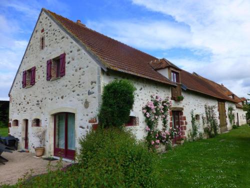 Gîte Audes, 6 pièces, 10 personnes - FR-1-489-119 : Maisons de vacances proche de Vallon-en-Sully