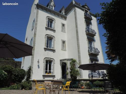 Maison Castel Braz : B&B / Chambres d'hotes proche de Riec-sur-Belon