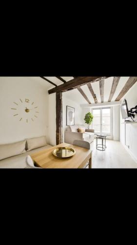 Luxury appartement in heart of Paris 4-5 couchages : Appartements proche du 4e Arrondissement de Paris