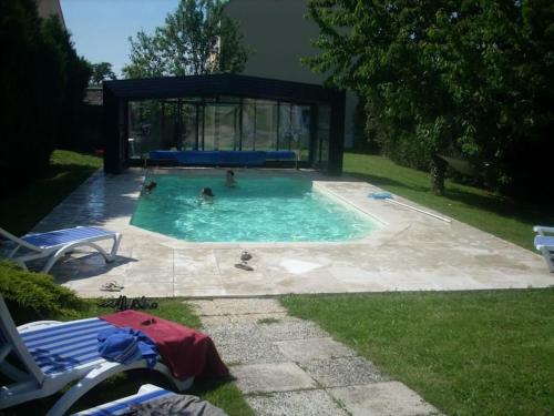 *Maison piscine chauffée, Spa* Paris-CDG-Disney : Maisons de vacances proche de Puiseux-en-France