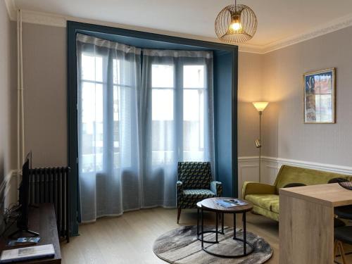 Appartement Vichy, 2 pièces, 2 personnes - FR-1-489-366 : Appartements proche de Saint-Sylvestre-Pragoulin