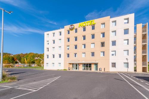 B&B HOTEL Lieusaint Carré Sénart : Hotels proche de Limoges-Fourches