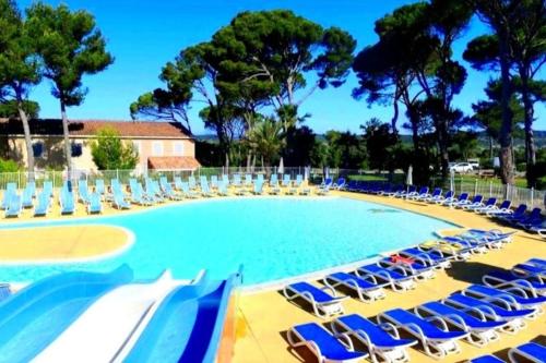 Villa L'Occitane : Maisons de vacances proche d'Aigues-Vives