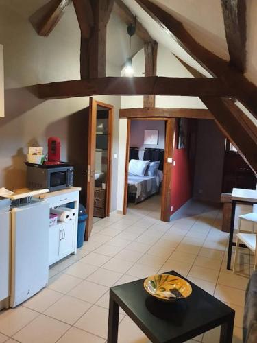 La Mansarde: appartement tout confort à Vatan : Appartements proche de Bretagne