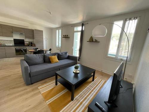 Appartement avec terrasse, parking gratuit : Appartements proche de Marsac-sur-l'Isle