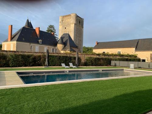 Château de Mazières : B&B / Chambres d'hotes proche de Celon