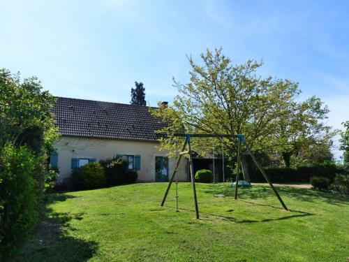 Gîte Le Brethon, 3 pièces, 4 personnes - FR-1-489-238 : Maisons de vacances proche de Sauvagny