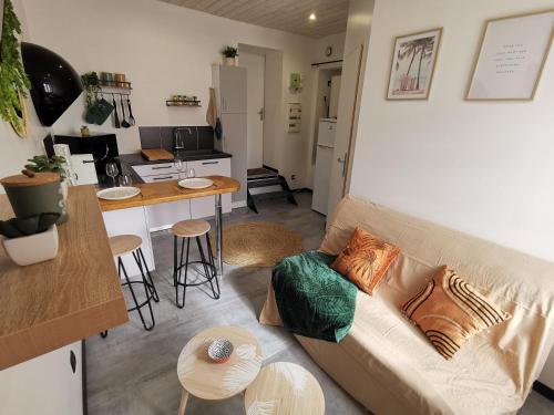 Studio cosy proche du centre-ville : Appartements proche de Volesvres