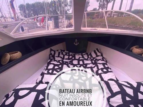 Bateaux Corbilo détente et relaxation : Bateaux-hotels proche de Bénouville