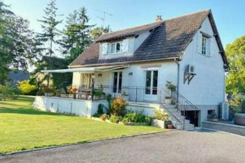 Honey Home Cottage : A Warm Welcome dans le Loiret : Maisons de vacances proche de Bouzonville-aux-Bois
