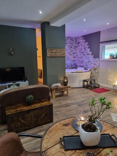 Gite La Charme avec spa : Maisons de vacances proche d'Aix-en-Ergny