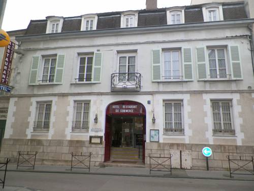Hôtel du Commerce : Hotels proche de Coulanges-la-Vineuse