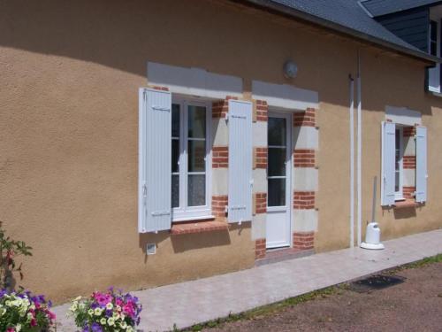 Gîte La Chapelle-aux-Choux, 3 pièces, 4 personnes - FR-1-410-155 : Maisons de vacances proche de La Chapelle-aux-Choux