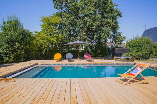 Vacation home with pool in Villers-sur-Mer : Maisons de vacances proche de Saint-Pierre-Azif