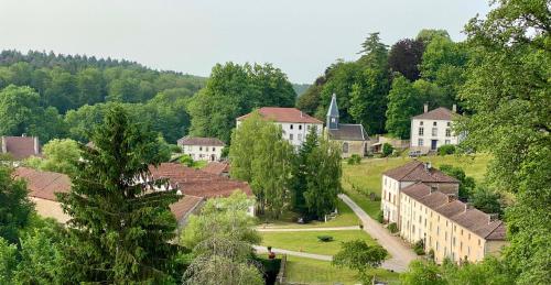La Manufacture Royale de Bains : Maisons de vacances proche de Vioménil