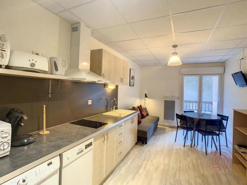 Appartement Lamalou-les-Bains, 2 pièces, 2 personnes - FR-1-451-141 : Appartements proche de Saint-Gervais-sur-Mare