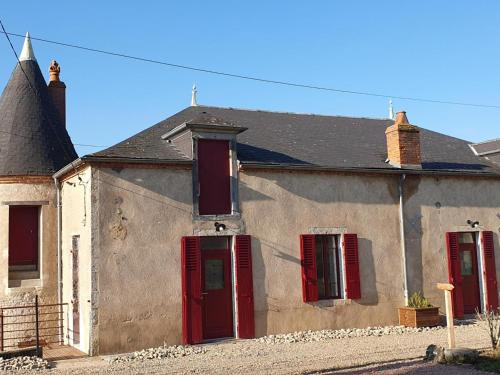Gîte Cindré, 5 pièces, 10 personnes - FR-1-489-406 : Maisons de vacances proche de Saint-Loup
