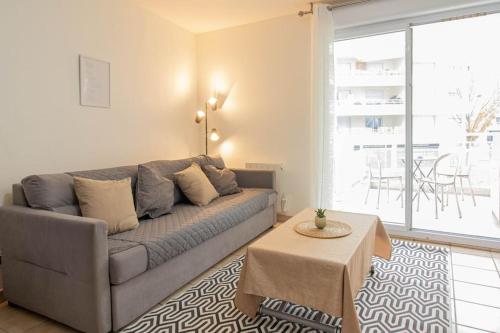ZenBNB / Le Divino / 4 Pers. / Proche Tram : Appartements proche d'Ambilly