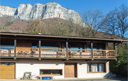 Stunning Apartment In Saint-jean-darvey With Outdoor Swimming Pool, Jacuzzi And Sauna : Appartements proche de Saint-Jeoire-Prieuré