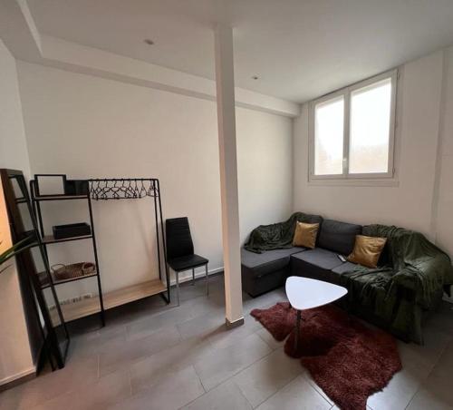 Appartement idéalement situé : Appartements proche de Courlon-sur-Yonne